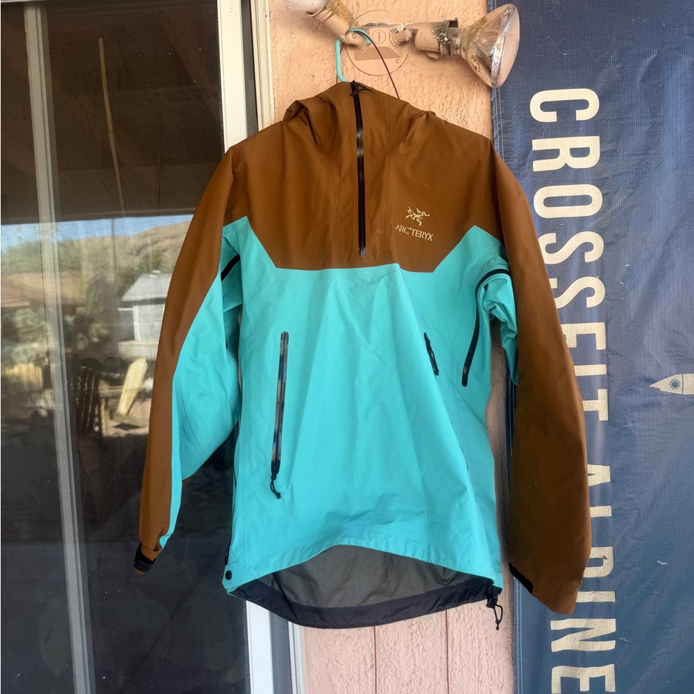 Men’s arcteryx alpha pullover